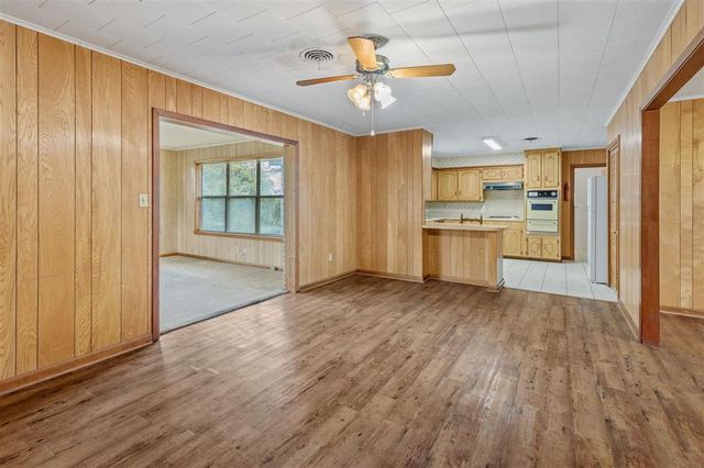 320 Madison Street, Sulphur, LA 70663