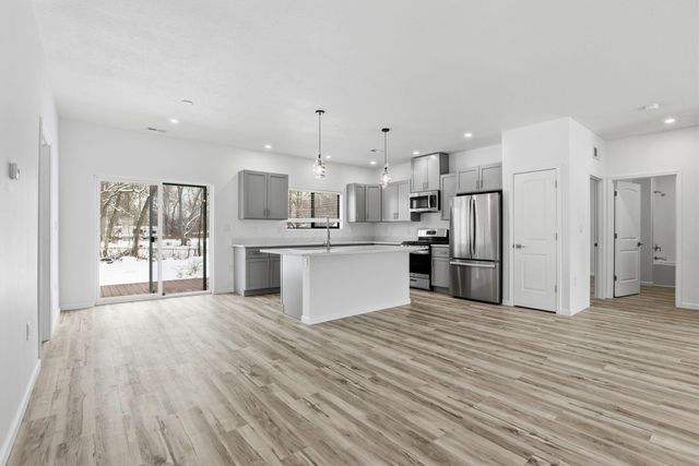 150 Breanna Lane SW, Pataskala, OH 43062