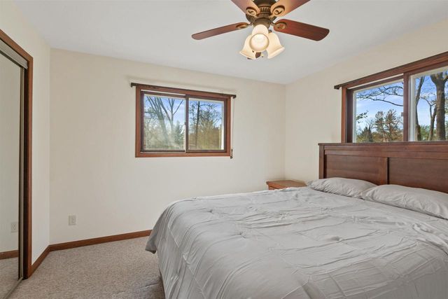 928 Essex Court, Nekoosa, WI 54457