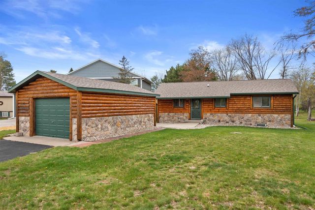 928 Essex Court, Nekoosa, WI 54457