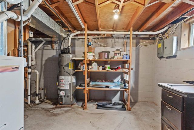 928 Essex Court, Nekoosa, WI 54457