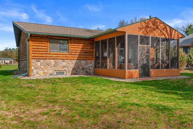928 Essex Court, Nekoosa, WI 54457