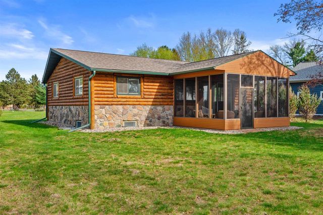 928 Essex Court, Nekoosa, WI 54457