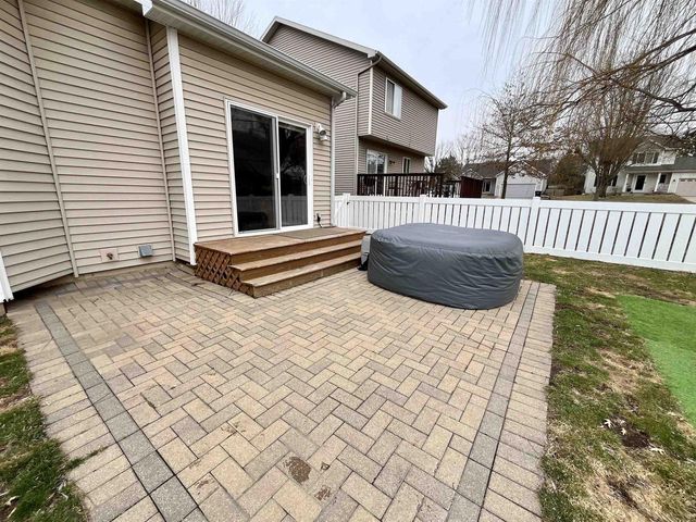 534 Goldenrod Circle, Verona, WI 53593