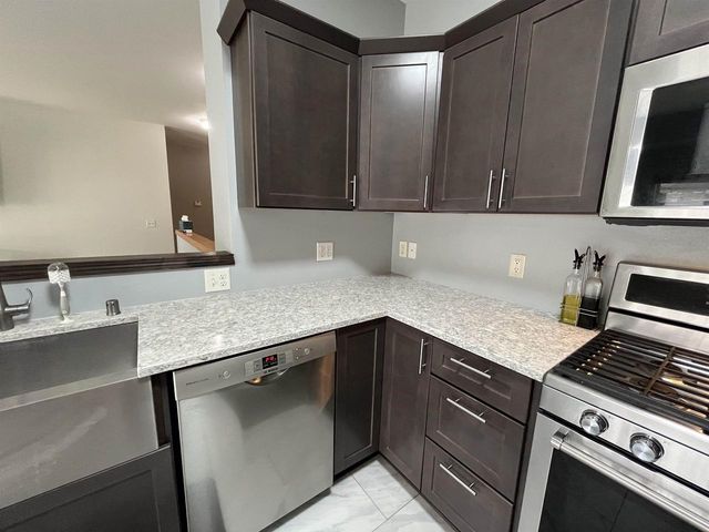 534 Goldenrod Circle, Verona, WI 53593