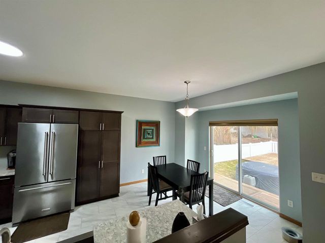 534 Goldenrod Circle, Verona, WI 53593