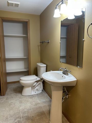 534 Goldenrod Circle, Verona, WI 53593