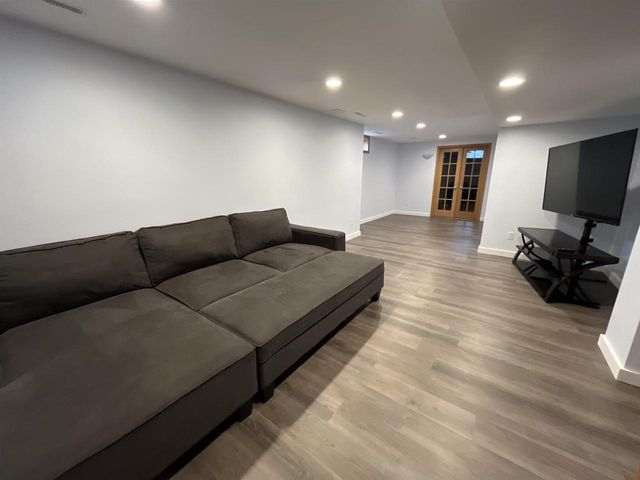 534 Goldenrod Circle, Verona, WI 53593