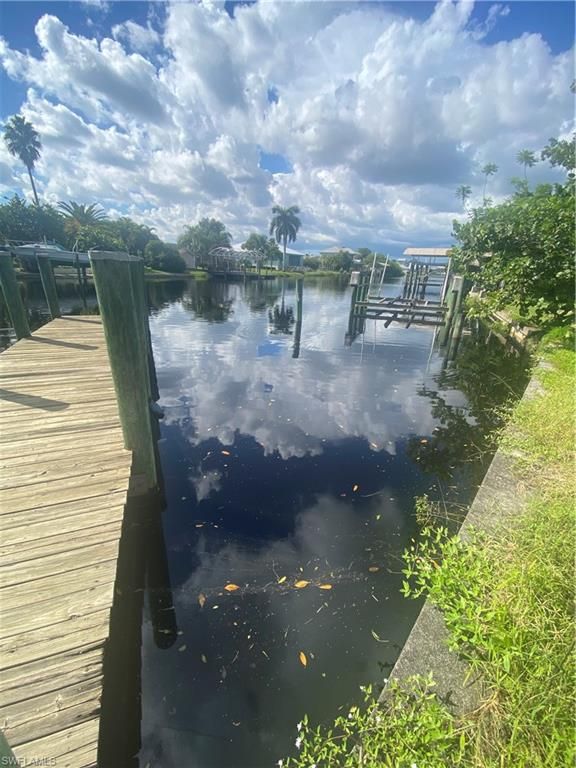 2141 Saint Croix AVE, FORT MYERS, FL 33905 — photo 4