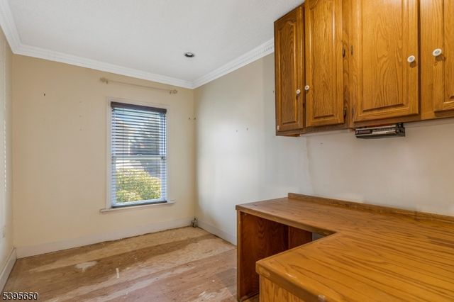 38 W Johnston St, Washington Boro, NJ 07882