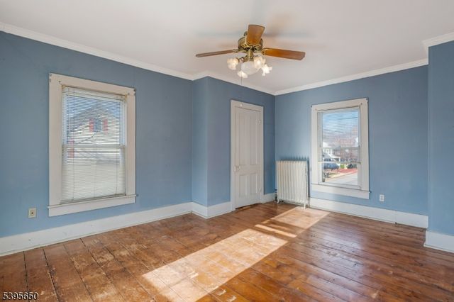 38 W Johnston St, Washington Boro, NJ 07882