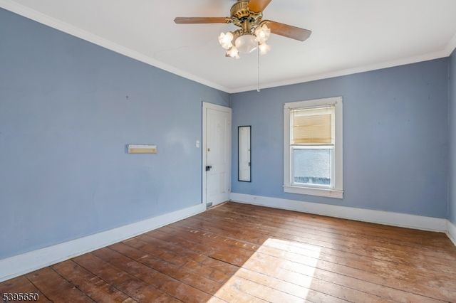 38 W Johnston St, Washington Boro, NJ 07882