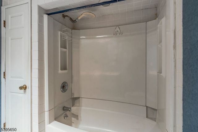 38 W Johnston St, Washington Boro, NJ 07882