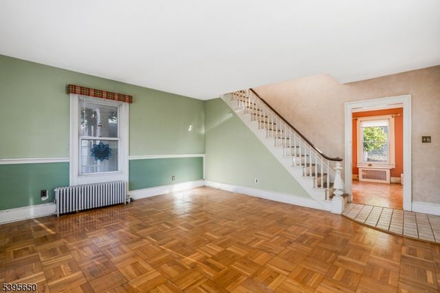 38 W Johnston St, Washington Boro, NJ 07882