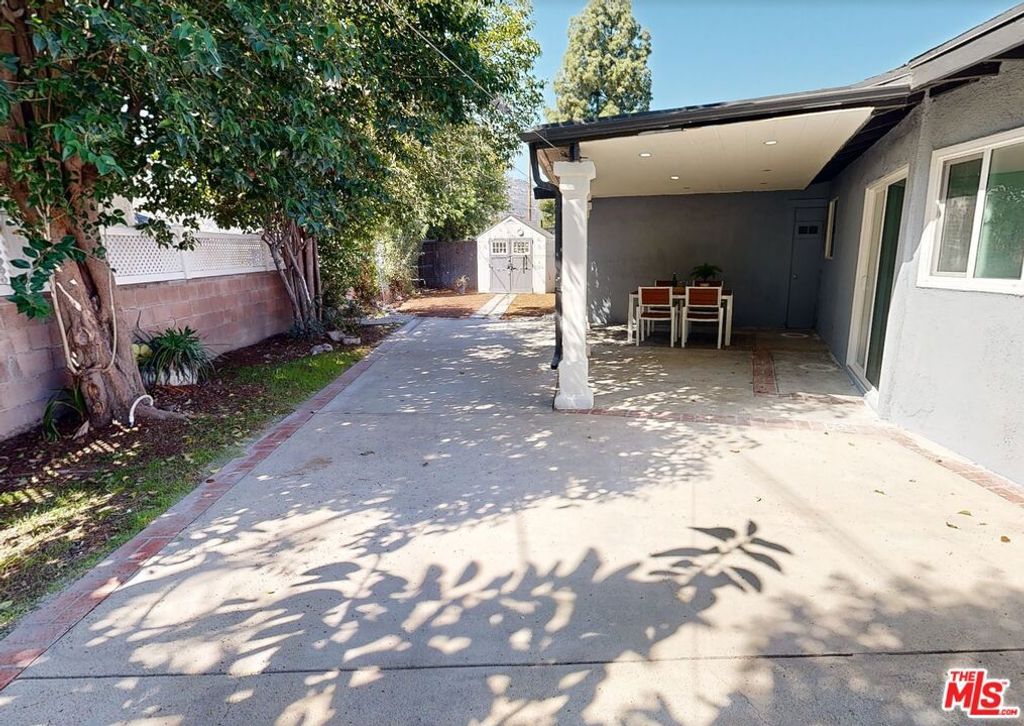 10419 Vassar Avenue, Chatsworth, CA 91311 — photo 2