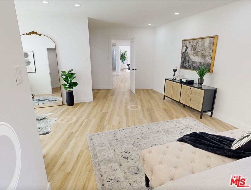10419 Vassar Avenue, Chatsworth, CA 91311 — photo 5