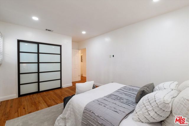 4215 W 58th Place, Los Angeles, CA 90043