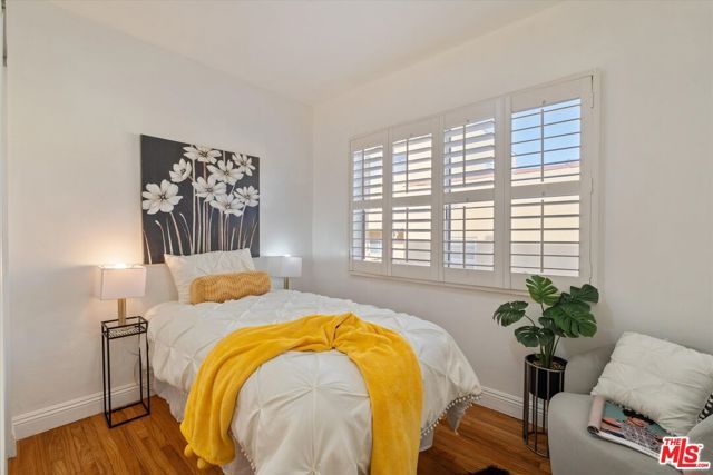 4215 W 58th Place, Los Angeles, CA 90043