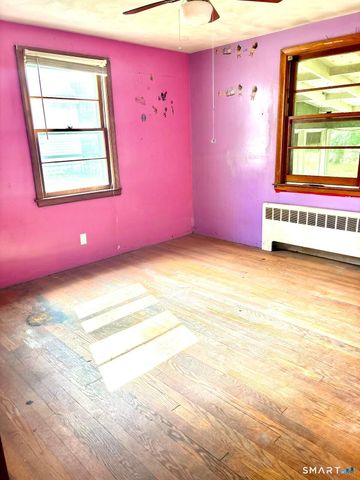 44 Coventry Road, Bristol, CT 06010