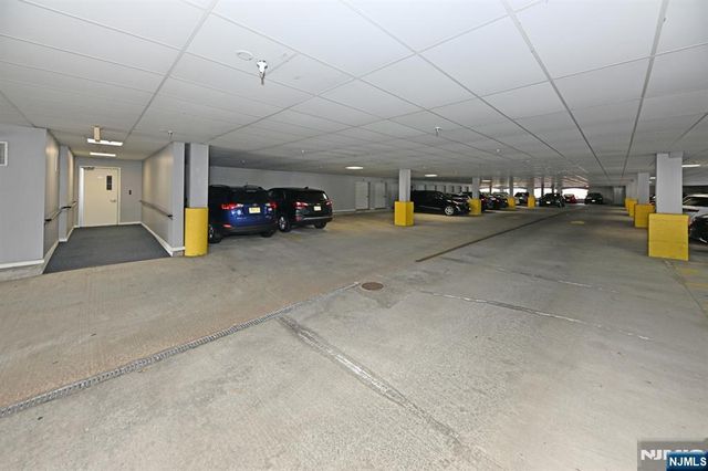 175 Rochelle Avenue 301, Rochelle Park, NJ 07662