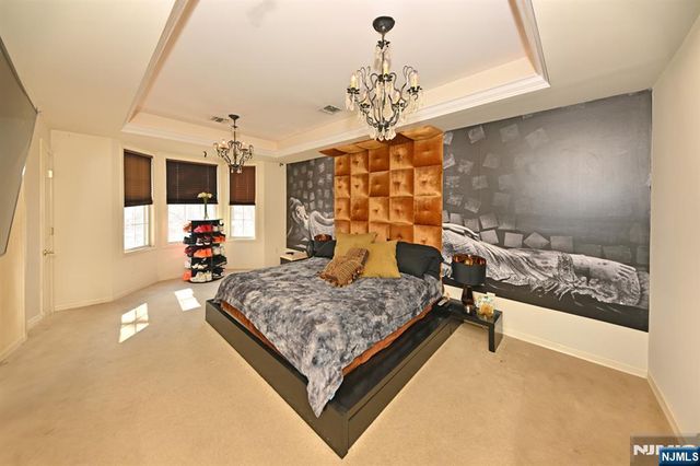 175 Rochelle Avenue 301, Rochelle Park, NJ 07662