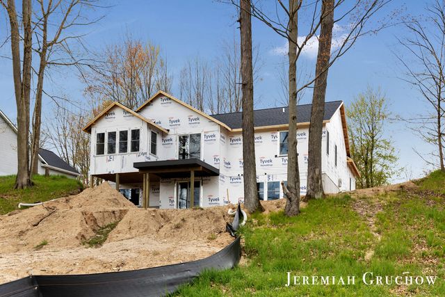 9220 Ranger Drive 9, Morton Twp, MI 49346