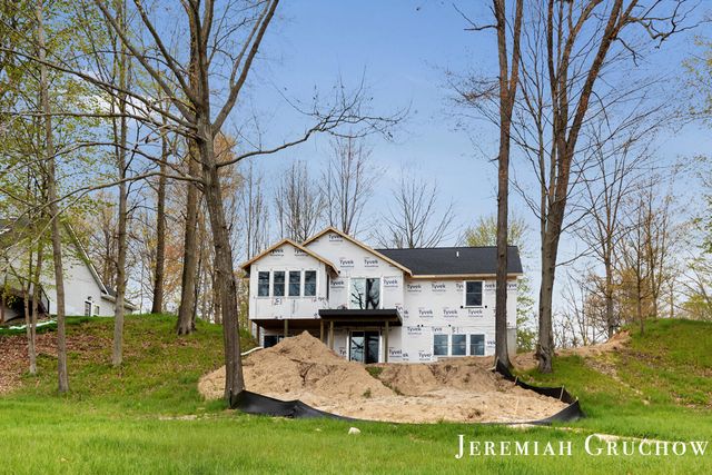 9220 Ranger Drive 9, Morton Twp, MI 49346