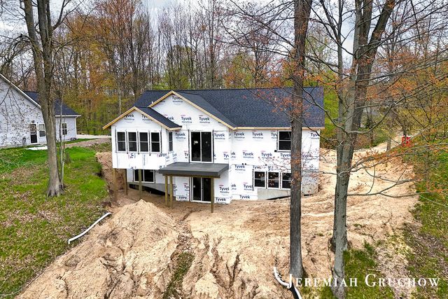 9220 Ranger Drive 9, Morton Twp, MI 49346