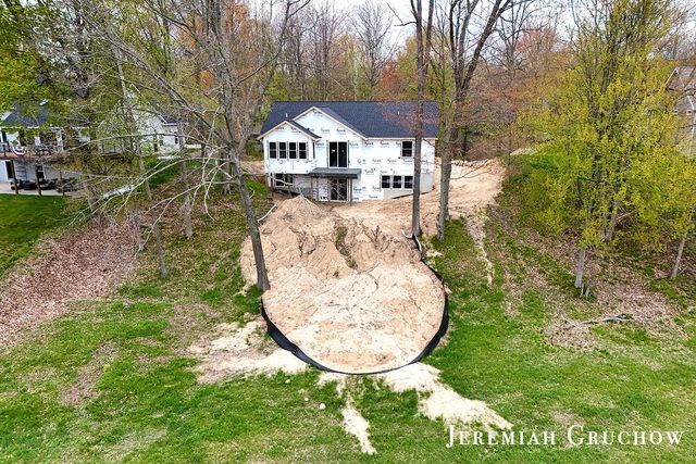 9220 Ranger Drive 9, Morton Twp, MI 49346