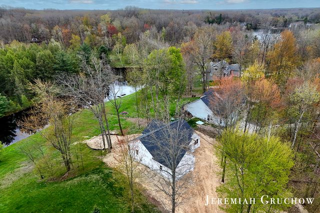 9220 Ranger Drive 9, Morton Twp, MI 49346