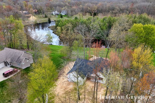 9220 Ranger Drive 9, Morton Twp, MI 49346