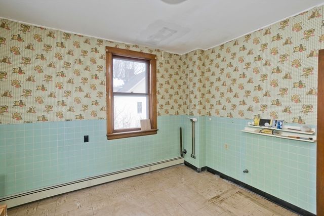 22-24 Woodbine Ave, Northampton, MA 01060