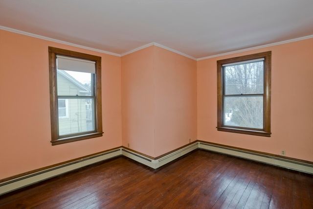 22-24 Woodbine Ave, Northampton, MA 01060