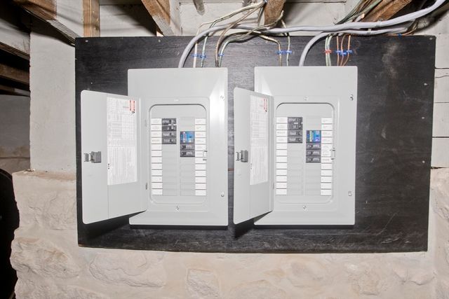 22-24 Woodbine Ave, Northampton, MA 01060