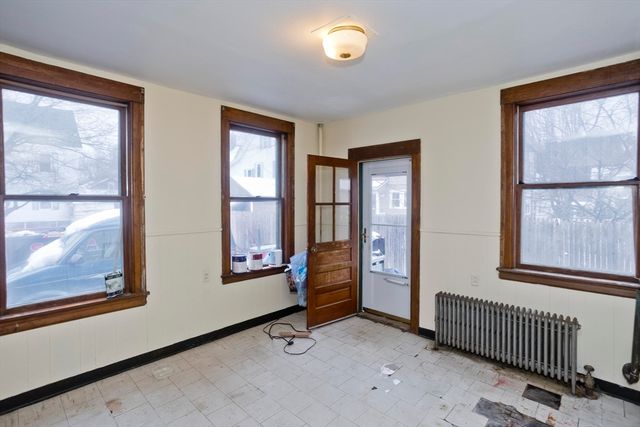 22-24 Woodbine Ave, Northampton, MA 01060