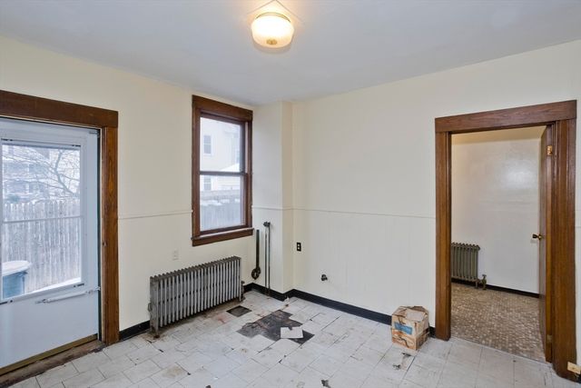 22-24 Woodbine Ave, Northampton, MA 01060