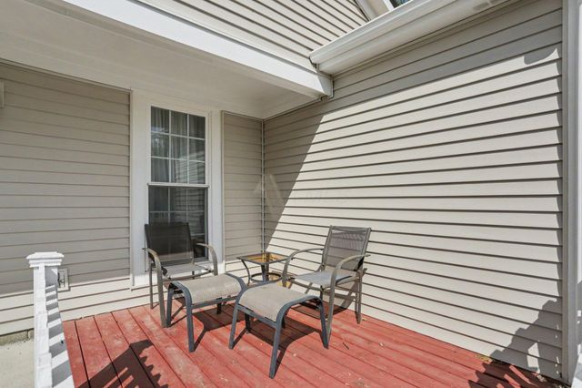 2021 Torreys Place, Powell, OH 43065