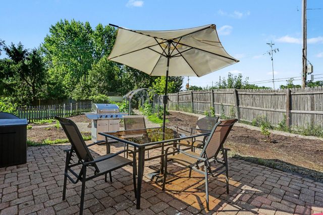 2021 Torreys Place, Powell, OH 43065