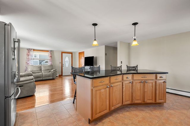 14 Overlook Street, Newburyport, MA 01950