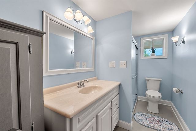 14 Overlook Street, Newburyport, MA 01950