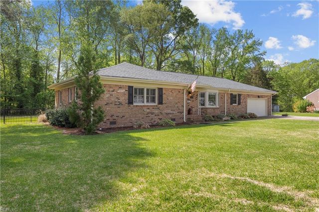 103 Bobby Jones DR, Portsmouth, VA 23701