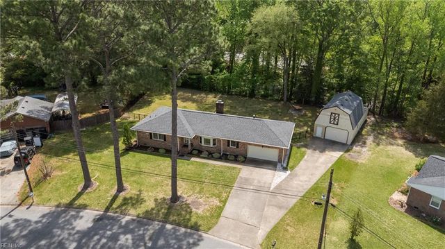 103 Bobby Jones DR, Portsmouth, VA 23701