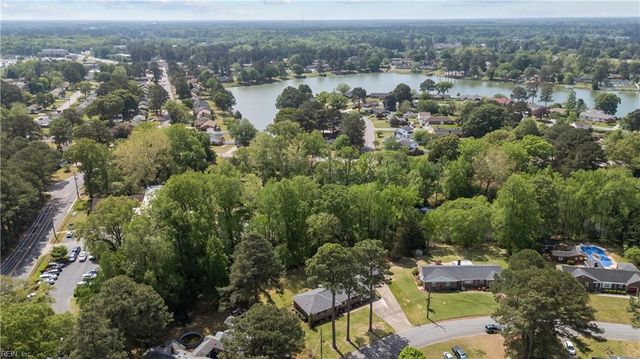103 Bobby Jones DR, Portsmouth, VA 23701