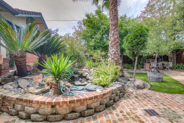 115 Alta Vista Ave, Roseville, CA 95678