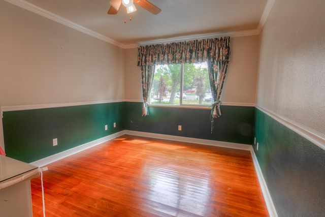 115 Alta Vista Ave, Roseville, CA 95678