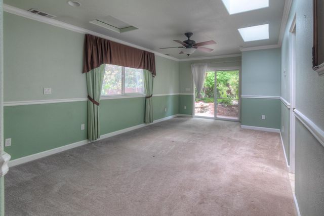 115 Alta Vista Ave, Roseville, CA 95678