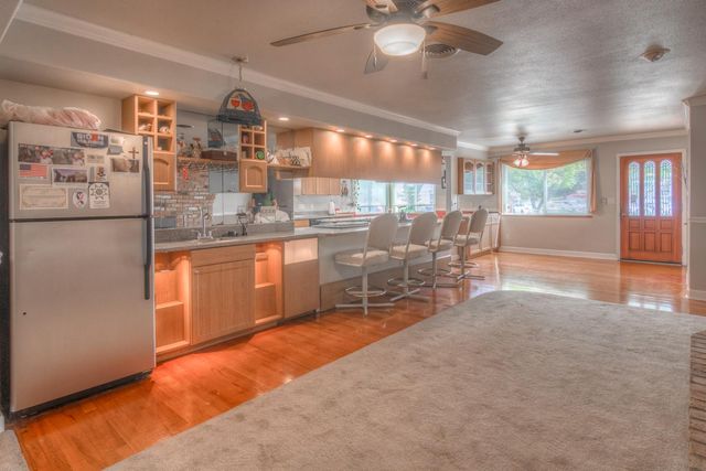 115 Alta Vista Ave, Roseville, CA 95678