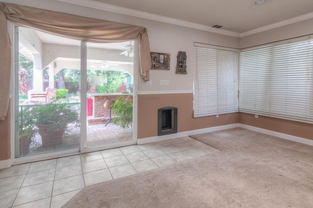 115 Alta Vista Ave, Roseville, CA 95678