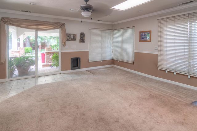 115 Alta Vista Ave, Roseville, CA 95678