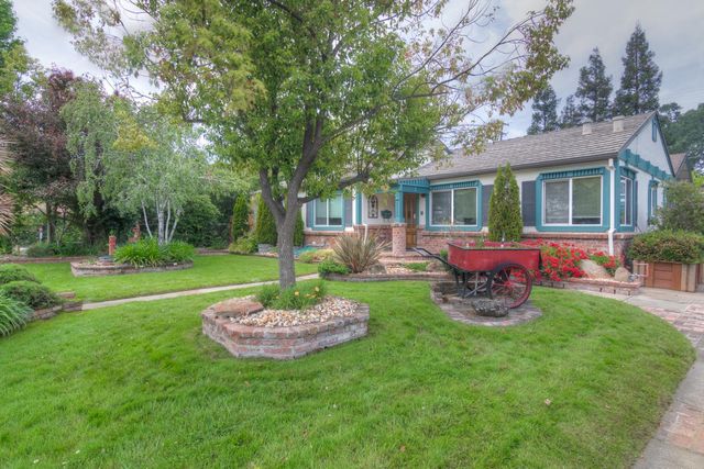 115 Alta Vista Ave, Roseville, CA 95678